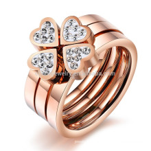 2015 Nueva joyería de trébol anillo de oro rosa con diamantes anillo triple un anillo tres conjuntos de anillo de acero de titanio GJ420 encanta usar